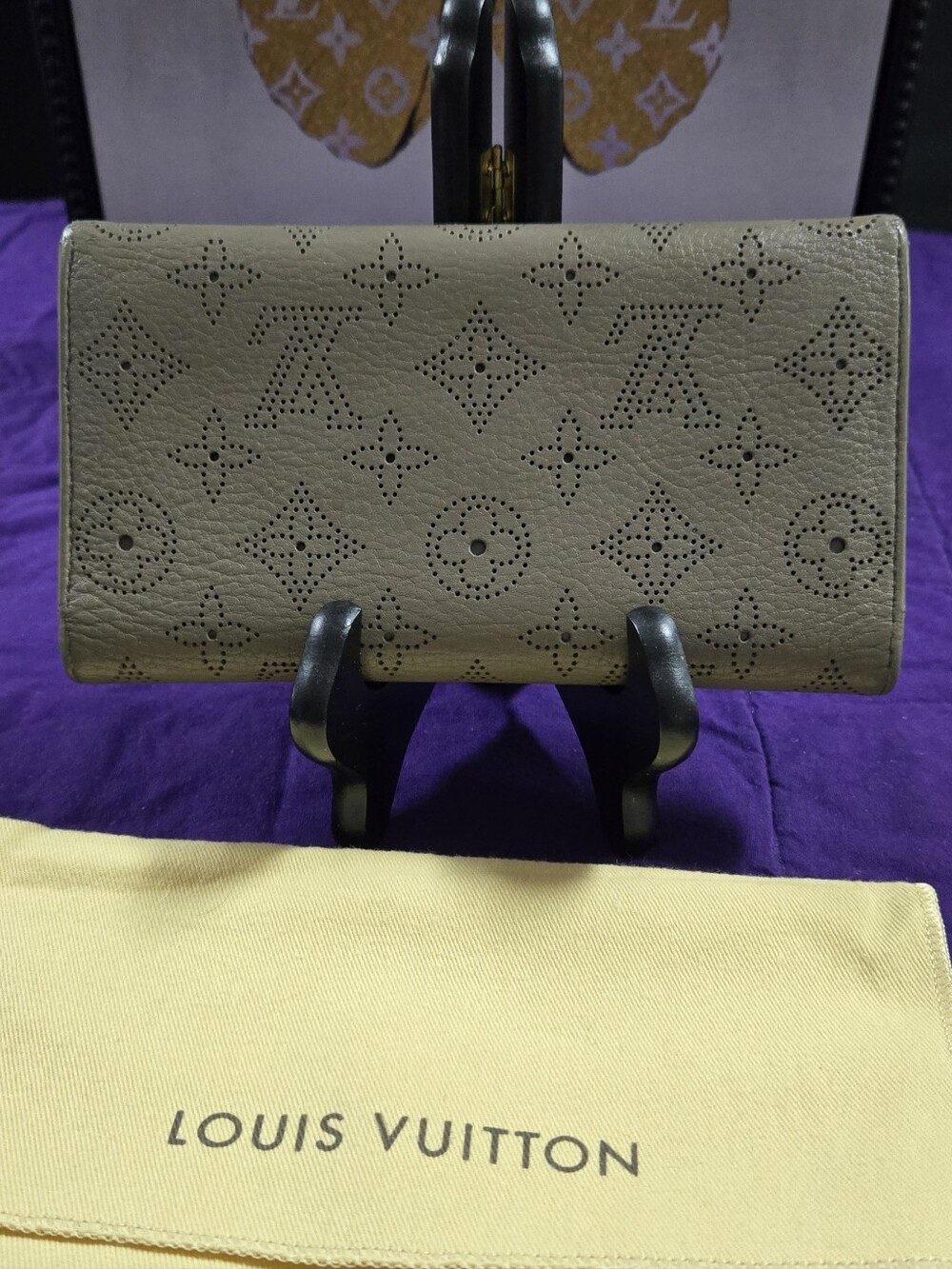 Louis Vuitton Mahina Amelia Taupe Perforated Monogram Leather Wallet - Picture 2 of 15